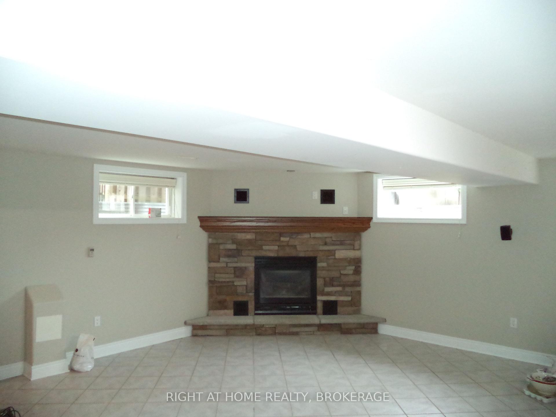Photo 31 of 48 Nicholas Drive, St. Catharines, Rykert/Vansickle — HOMEH