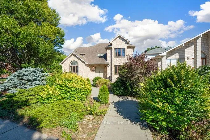 Photo 3 of 126 Montmorency Drive, Hamilton, Red Hill — HOMEH