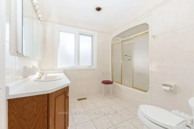 Photo 39 of 126 Montmorency Drive, Hamilton, Red Hill — HOMEH