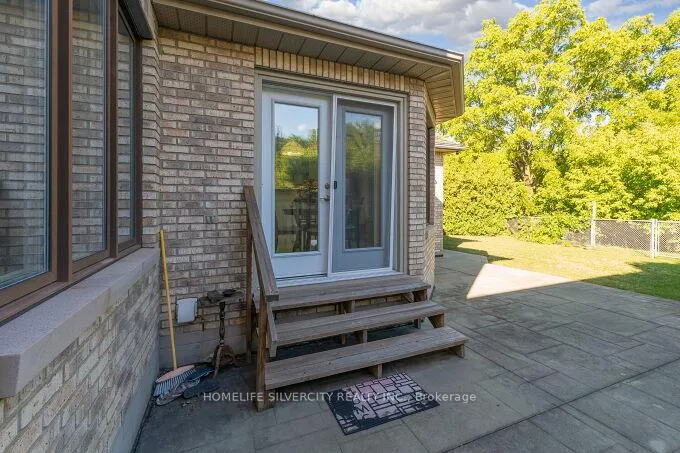 Photo 40 of 126 Montmorency Drive, Hamilton, Red Hill — HOMEH