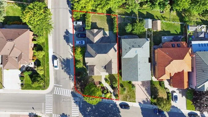 Photo 47 of 126 Montmorency Drive, Hamilton, Red Hill — HOMEH