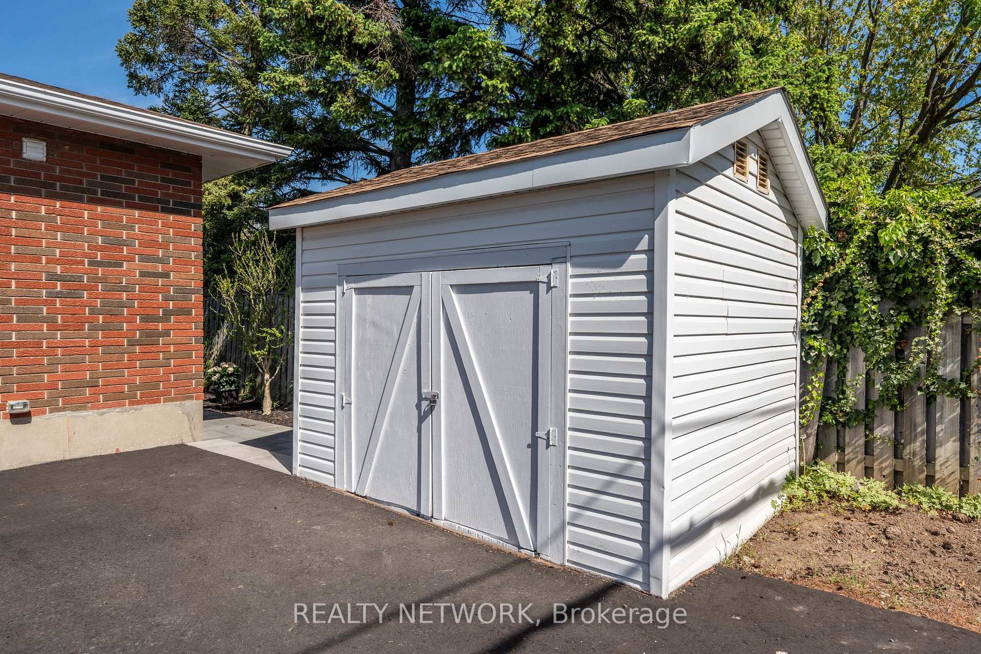 Photo 39 of 75 Parnell Road, St. Catharines, Vine/Linwell — HOMEH
