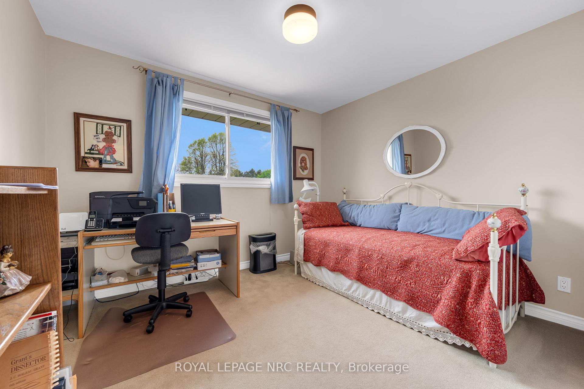 Photo 22 of 10 Wendover Place, St. Catharines, Lakeshore — HOMEH