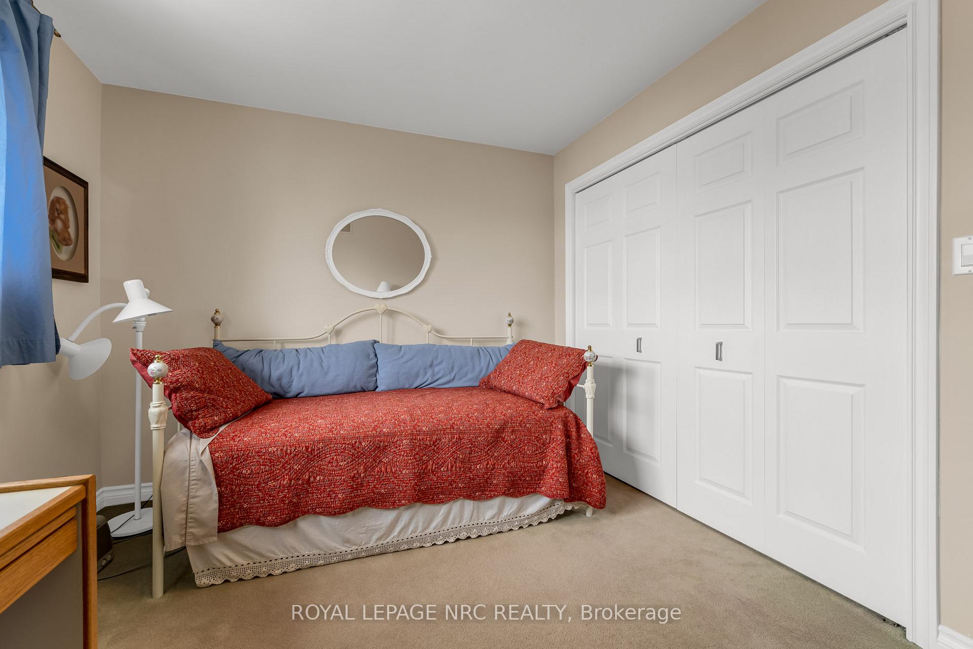 Photo 23 of 10 Wendover Place, St. Catharines, Lakeshore — HOMEH