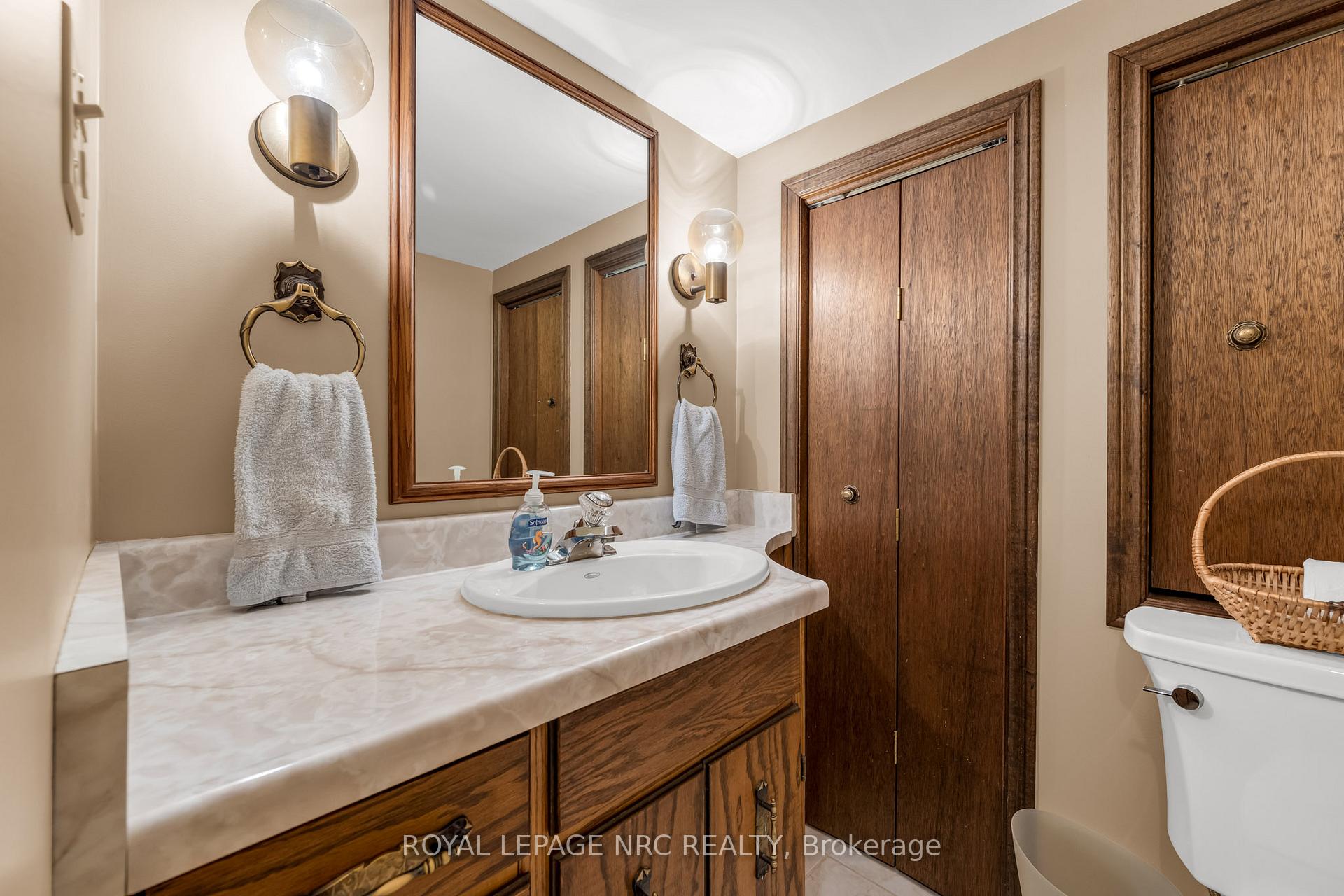 Photo 28 of 10 Wendover Place, St. Catharines, Lakeshore — HOMEH