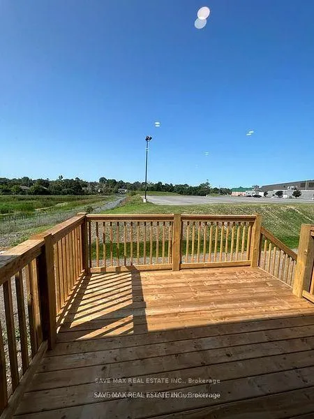Photo 9 of 12 Summit Crescent, Belleville, Belleville Ward — HOMEH