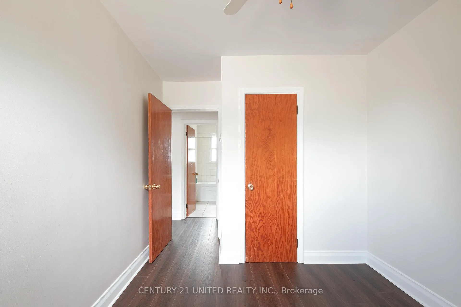 Photo 12 of 641 Bellaire Street, Peterborough, Otonabee Ward 1 — HOMEH
