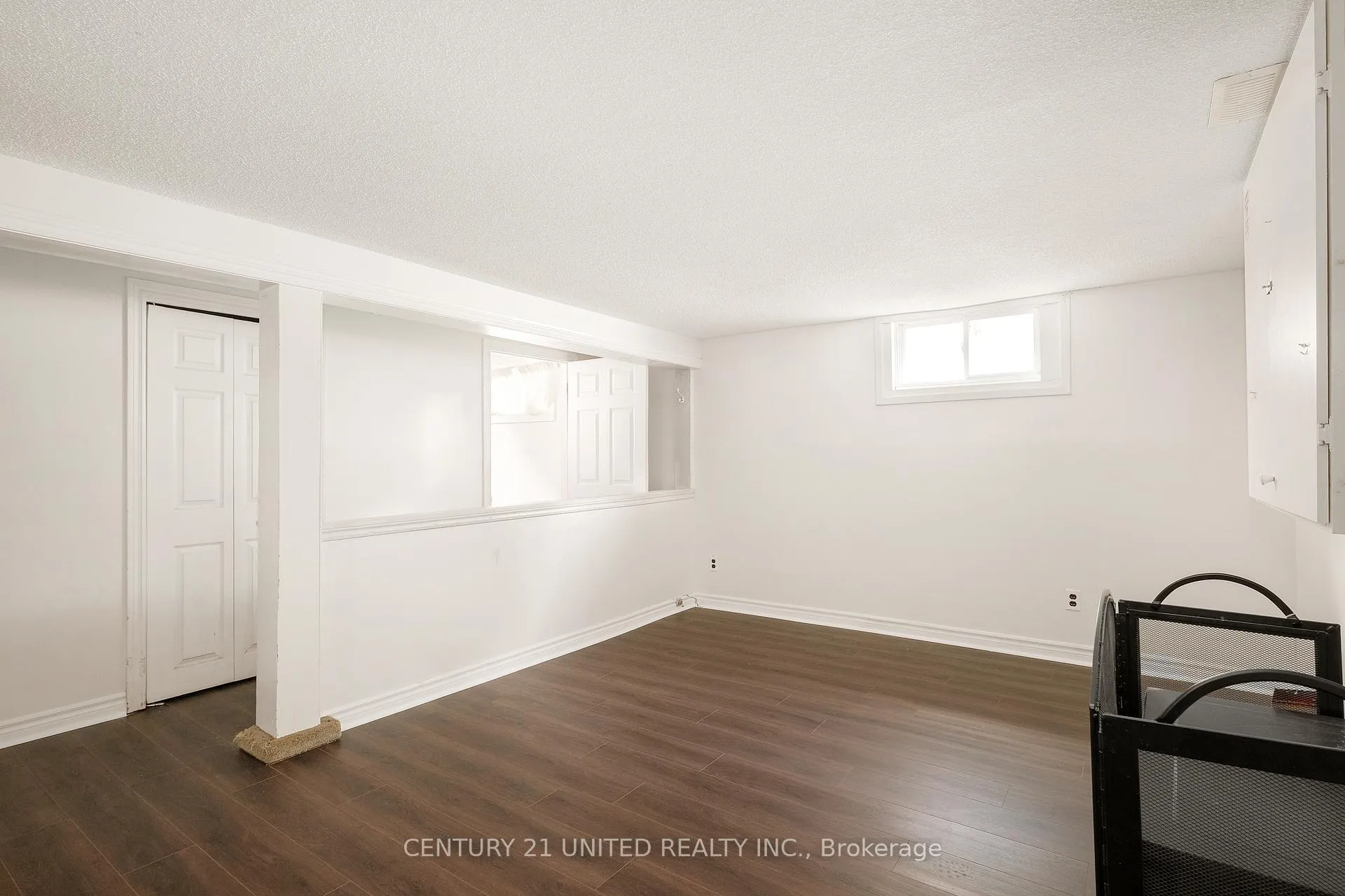 Photo 19 of 641 Bellaire Street, Peterborough, Otonabee Ward 1 — HOMEH