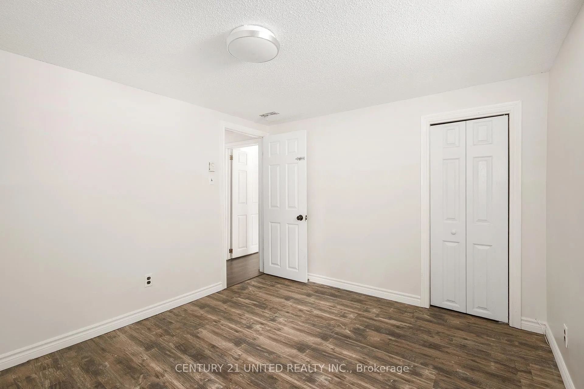 Photo 25 of 641 Bellaire Street, Peterborough, Otonabee Ward 1 — HOMEH