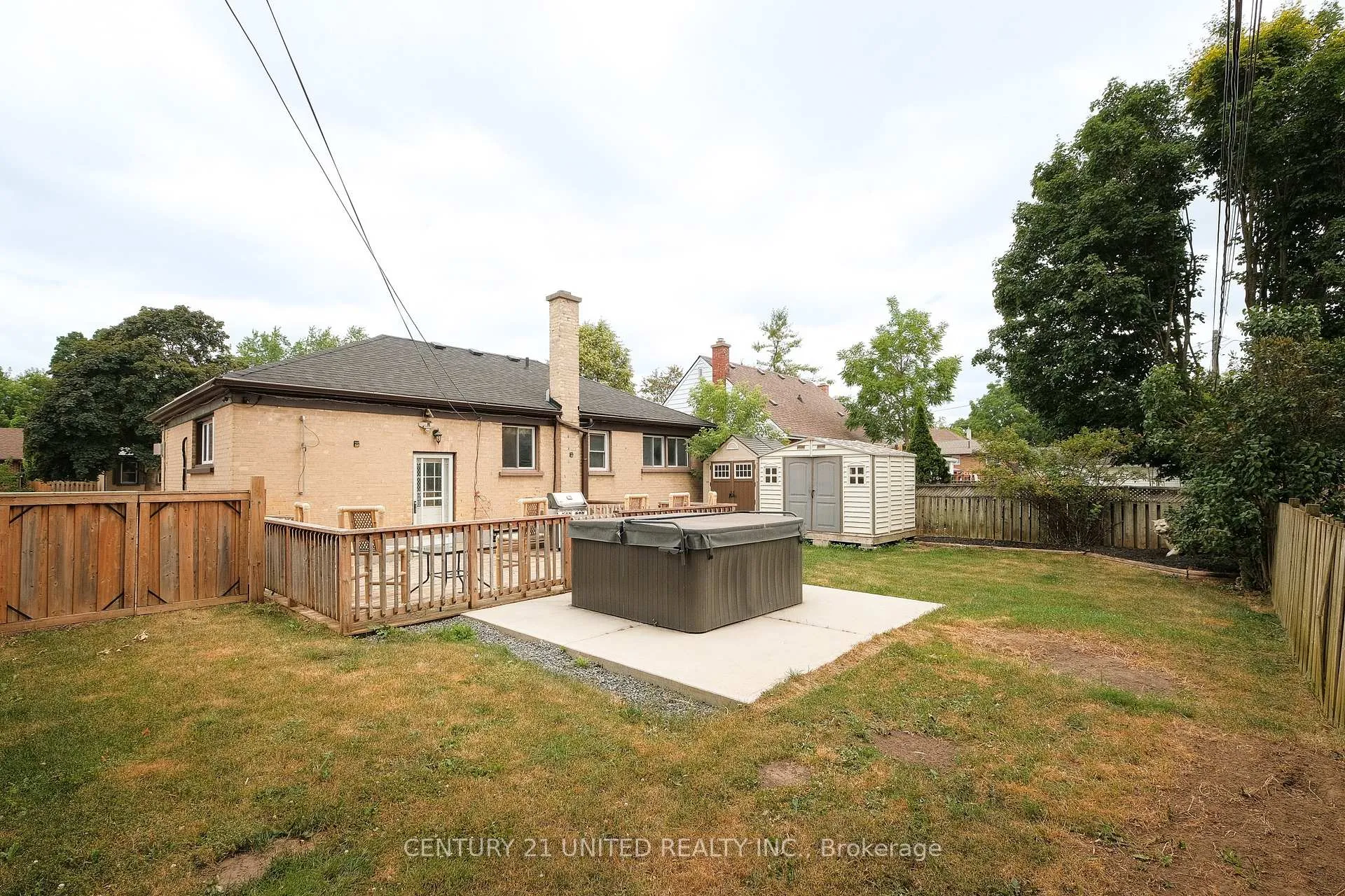 Photo 27 of 641 Bellaire Street, Peterborough, Otonabee Ward 1 — HOMEH