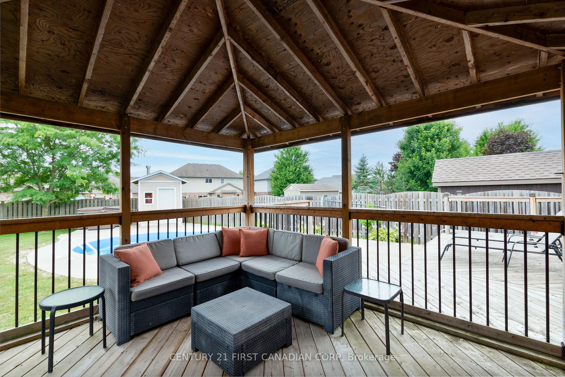 Photo 38 of 28 Circlewood Drive, St. Thomas — HOMEH