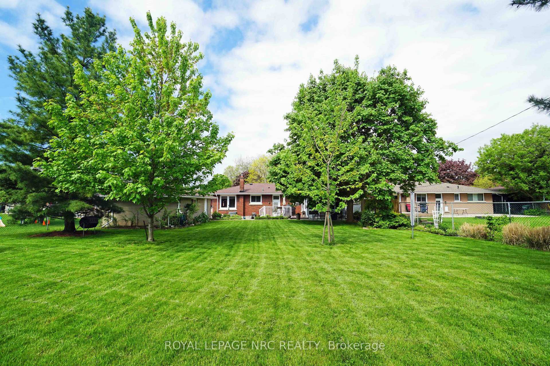 Photo 13 of 13 Cullen Drive, St. Catharines, Glendale/Glenridge — HOMEH