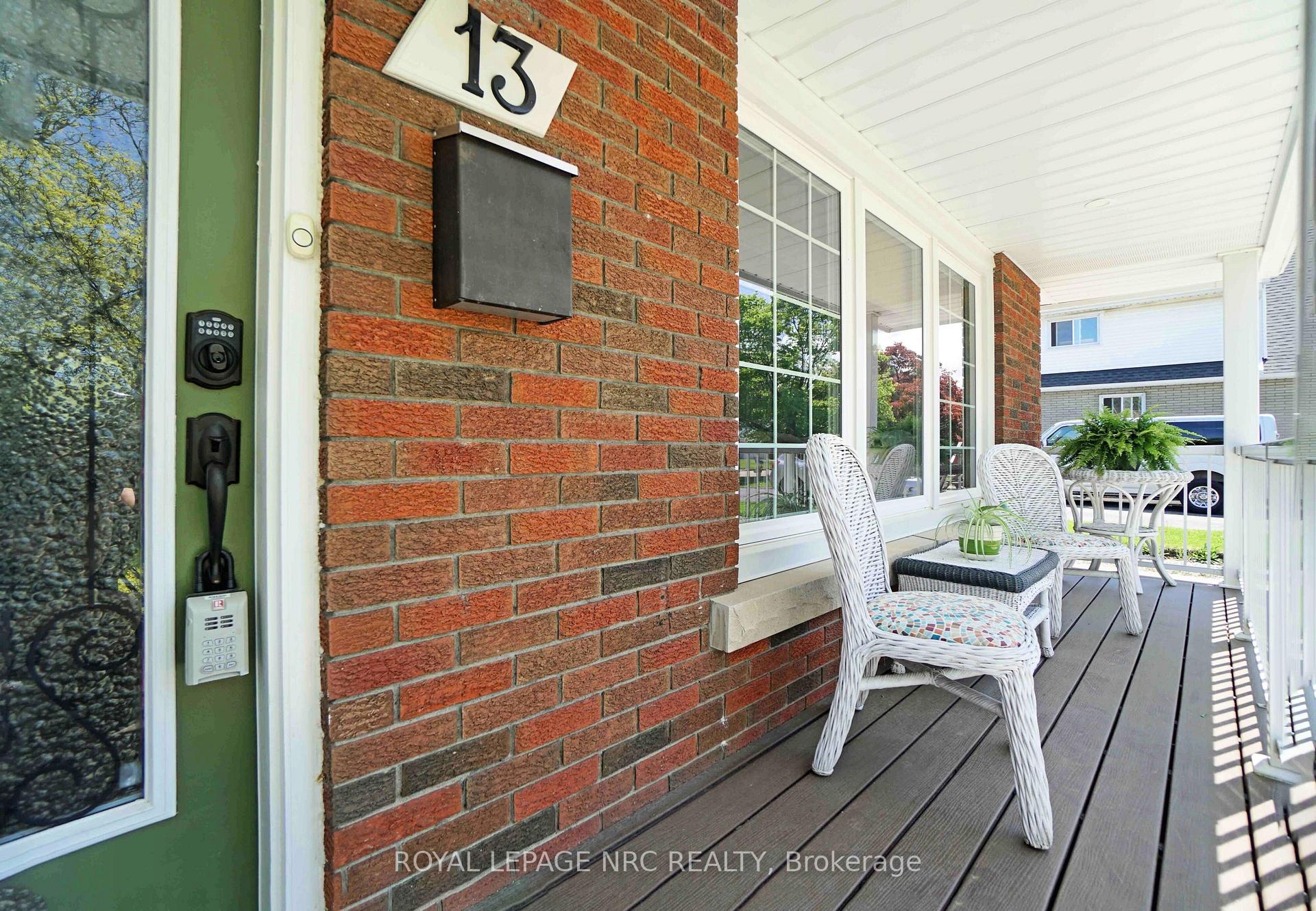 Photo 15 of 13 Cullen Drive, St. Catharines, Glendale/Glenridge — HOMEH