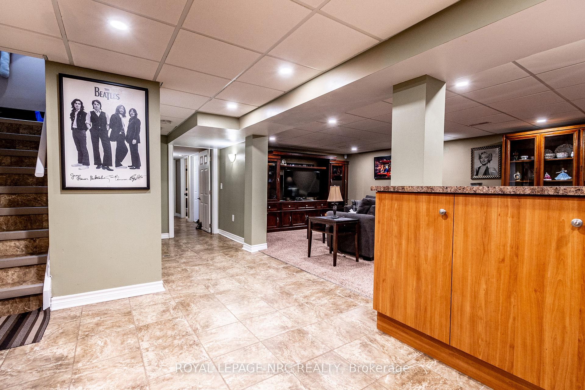 Photo 40 of 13 Cullen Drive, St. Catharines, Glendale/Glenridge — HOMEH