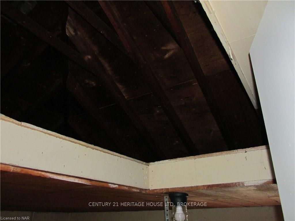 Photo 19 of 6 East Hampton Road, St. Catharines, Glendale/Glenridge — HOMEH