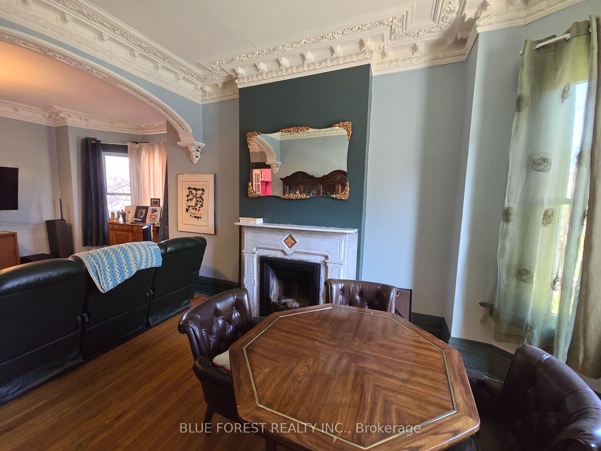 Photo 11 of 17 Scott Street, St. Thomas — HOMEH