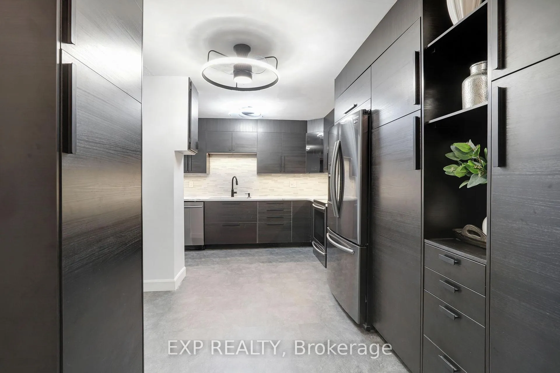 Photo 25 of Unit 1003, 373 Laurier Avenue E, Ottawa, Sandy Hill — HOMEH