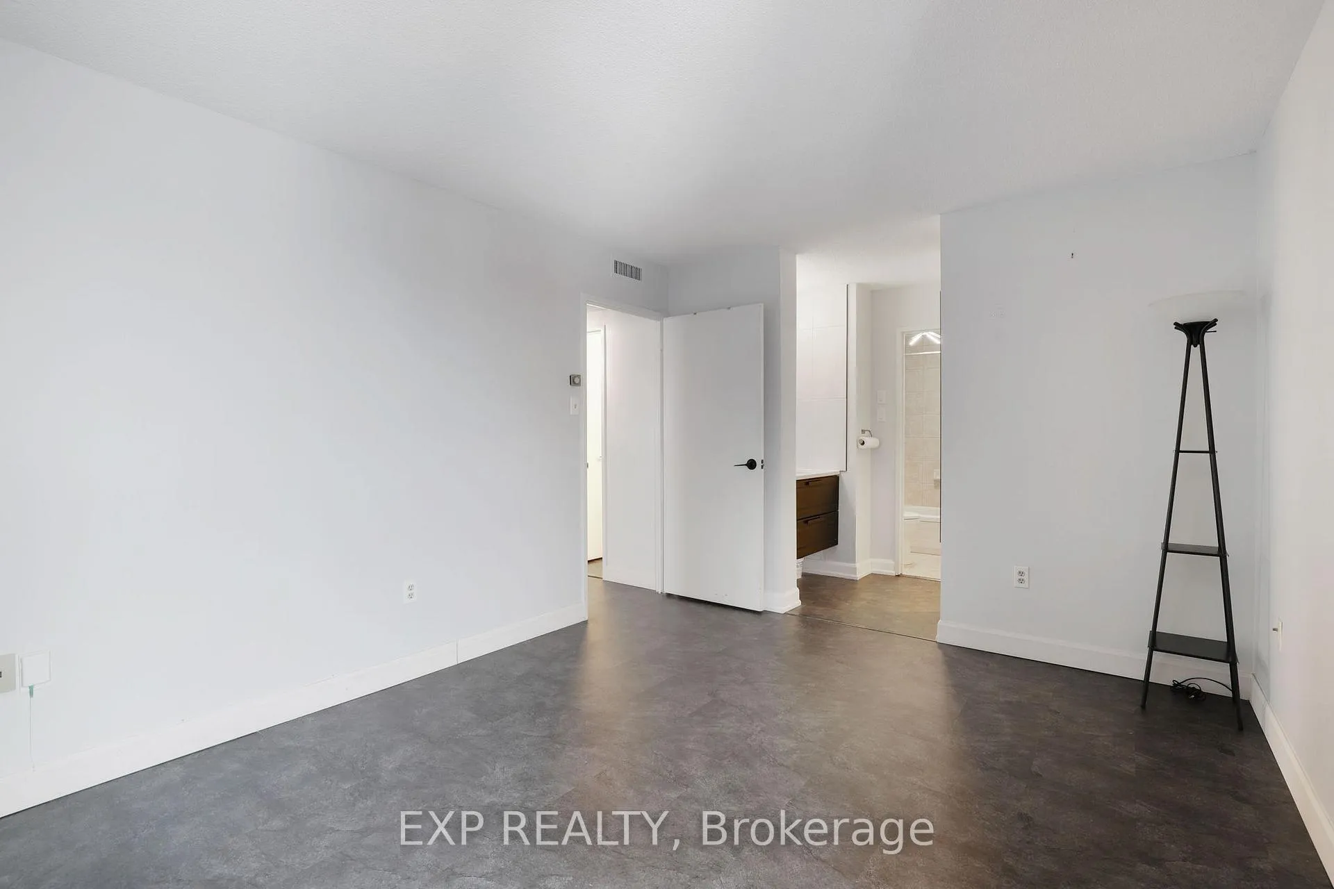 Photo 33 of Unit 1003, 373 Laurier Avenue E, Ottawa, Sandy Hill — HOMEH