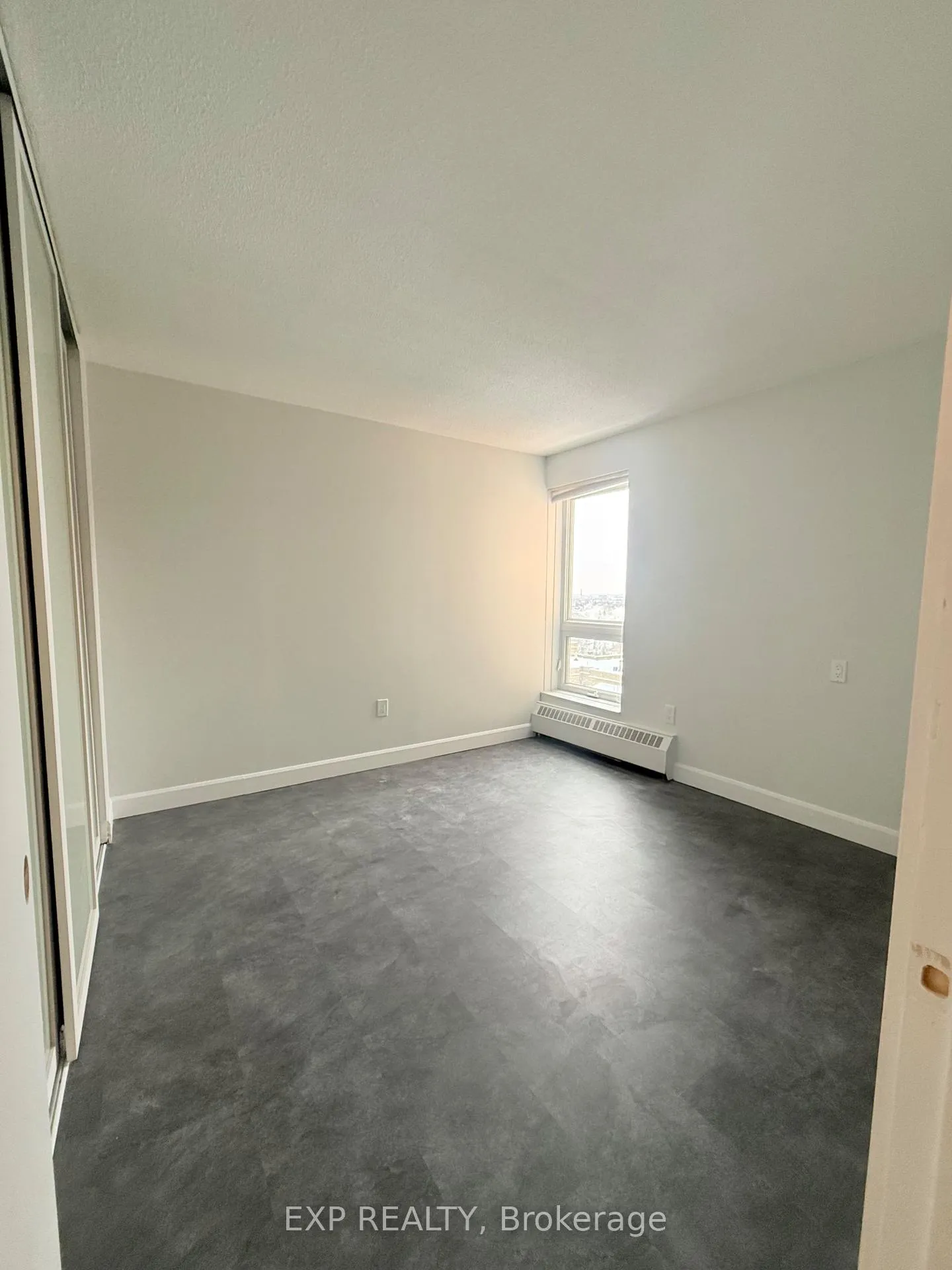 Photo 40 of Unit 1003, 373 Laurier Avenue E, Ottawa, Sandy Hill — HOMEH