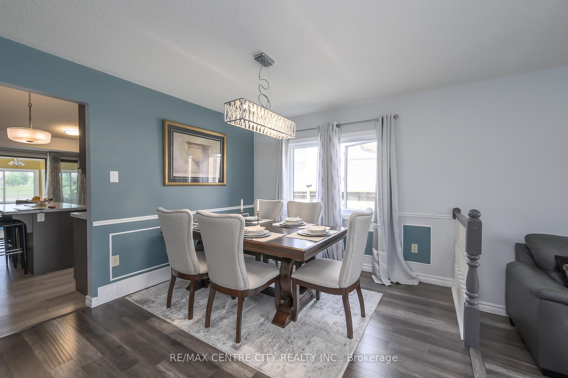 Photo 8 of 9 Bonnie Place, St. Thomas — HOMEH