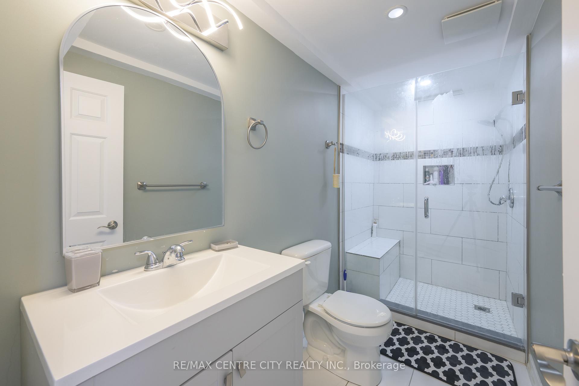 Photo 32 of 9 Bonnie Place, St. Thomas — HOMEH