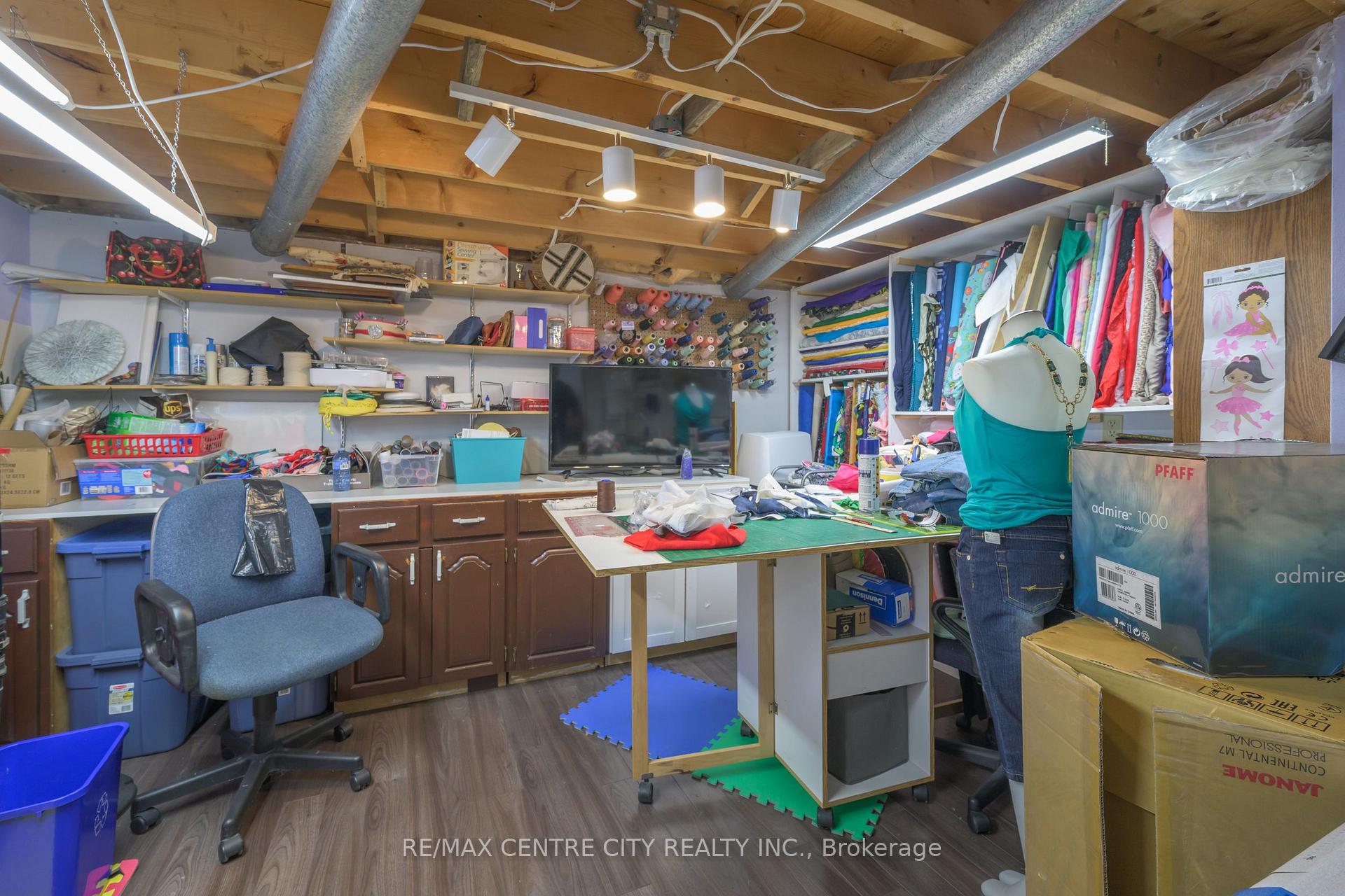 Photo 36 of 9 Bonnie Place, St. Thomas — HOMEH