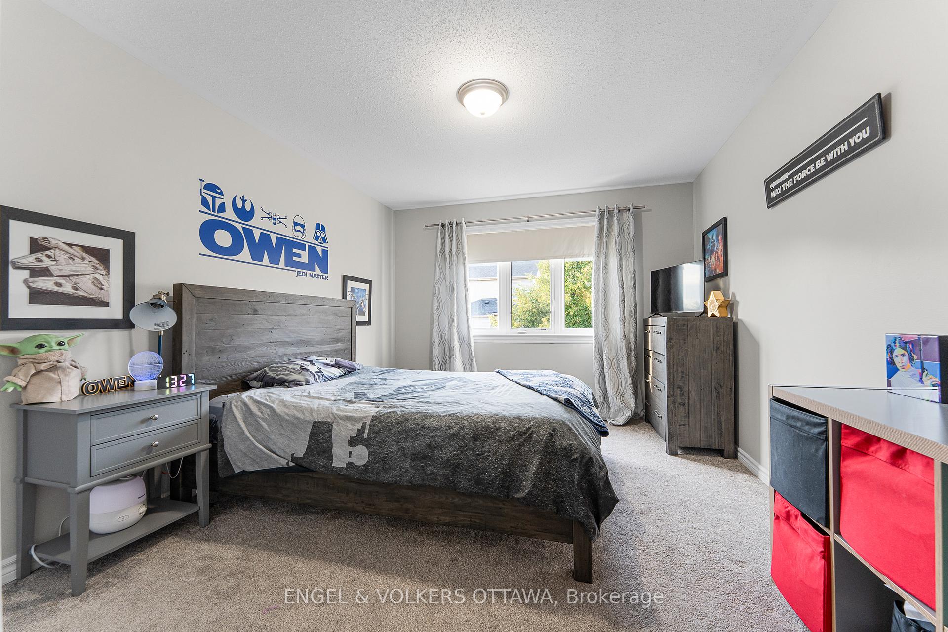 Photo 33 of 22 Friendly Crescent, Ottawa, Stittsville (South) — HOMEH