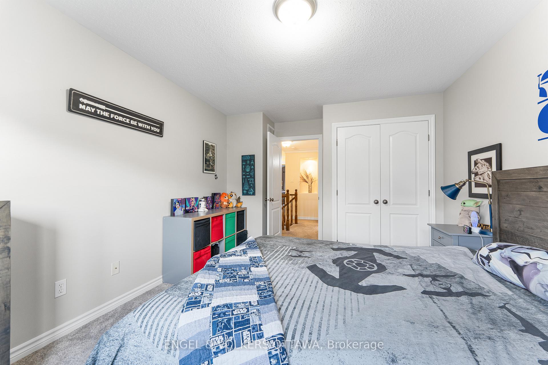 Photo 34 of 22 Friendly Crescent, Ottawa, Stittsville (South) — HOMEH