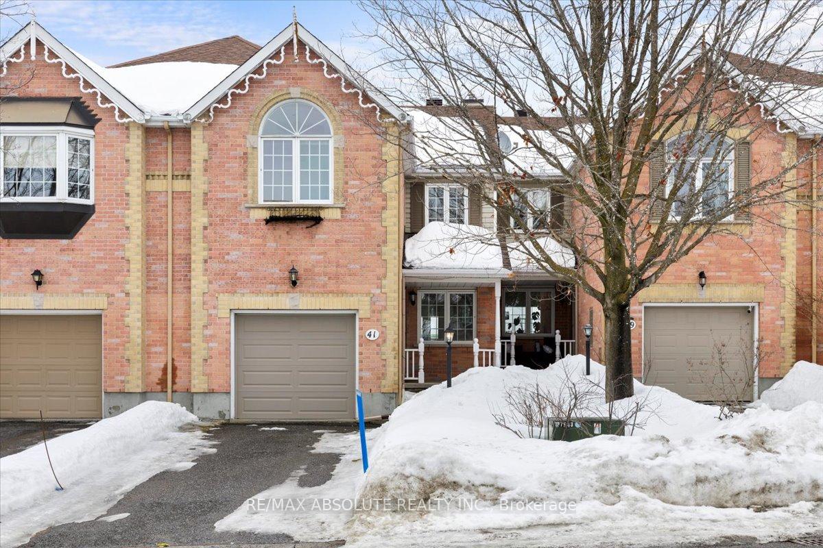 Photo 1 of 41 Crossing Bridge Court, Ottawa, Stittsville (Central) — HOMEH