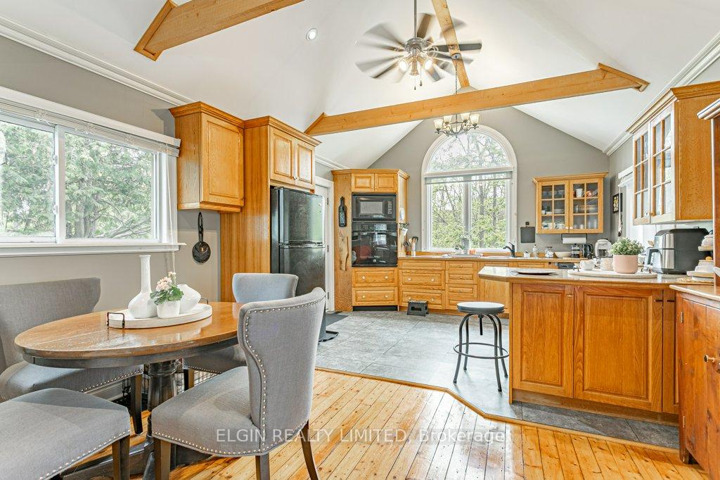 Photo 10 of 81 Hemlock Street, St. Thomas — HOMEH