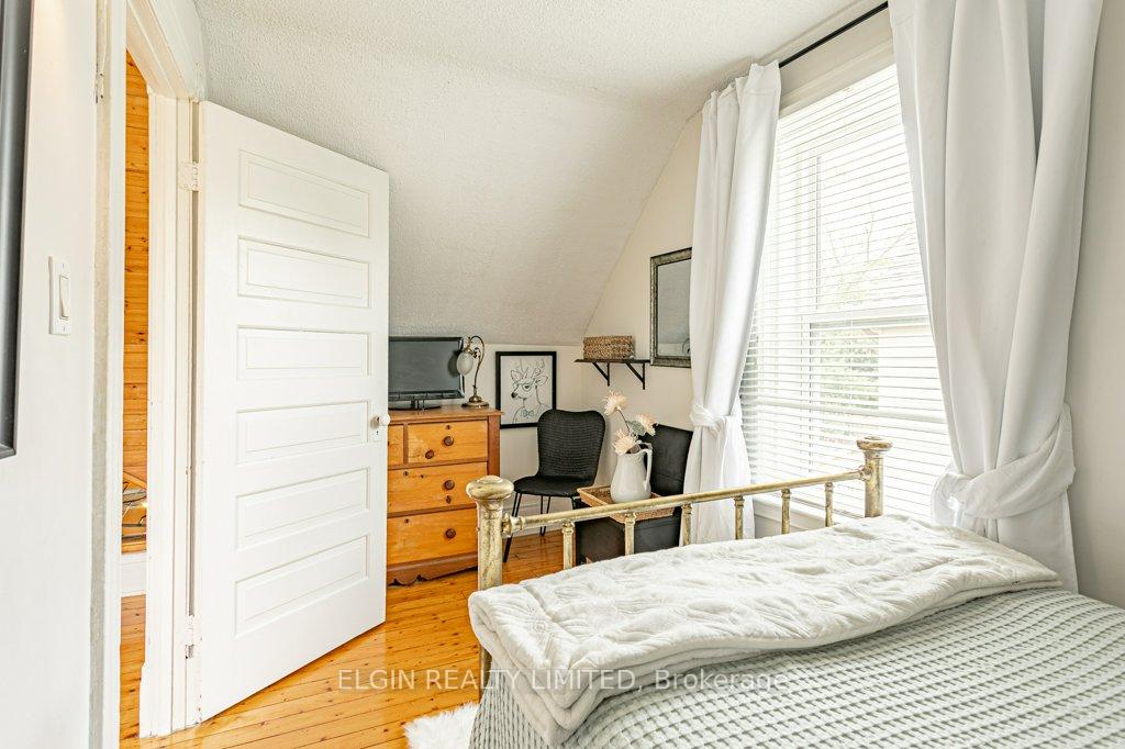 Photo 18 of 81 Hemlock Street, St. Thomas — HOMEH