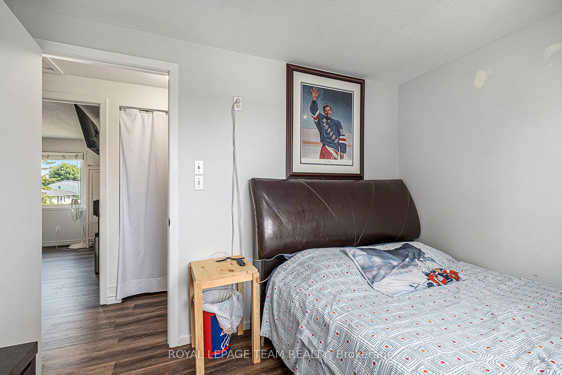 Photo 20 of 32 Butterwick Street, Ottawa, Munster — HOMEH