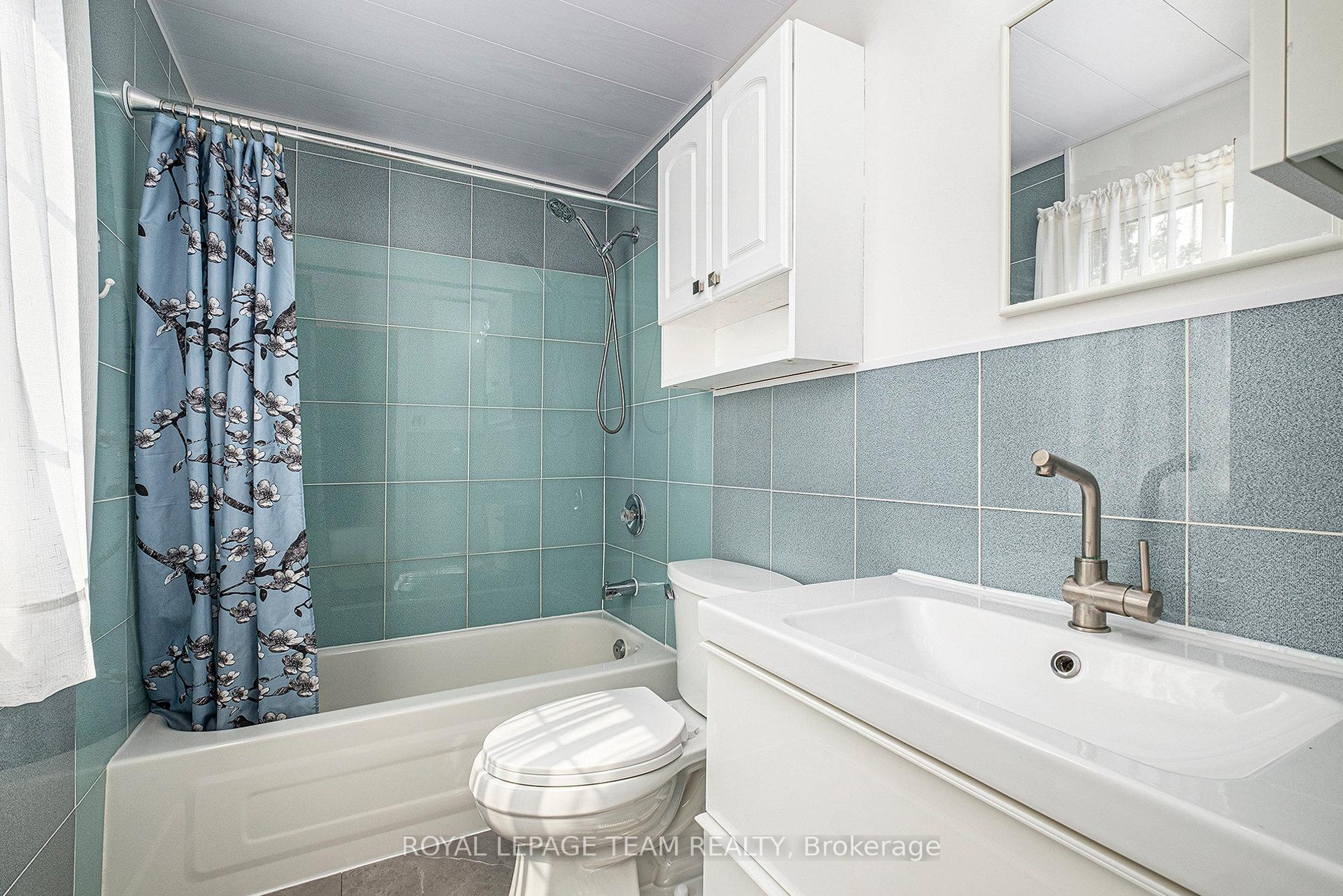 Photo 22 of 32 Butterwick Street, Ottawa, Munster — HOMEH