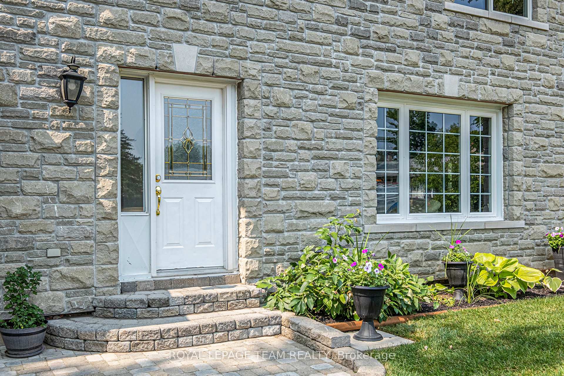 Photo 27 of 32 Butterwick Street, Ottawa, Munster — HOMEH