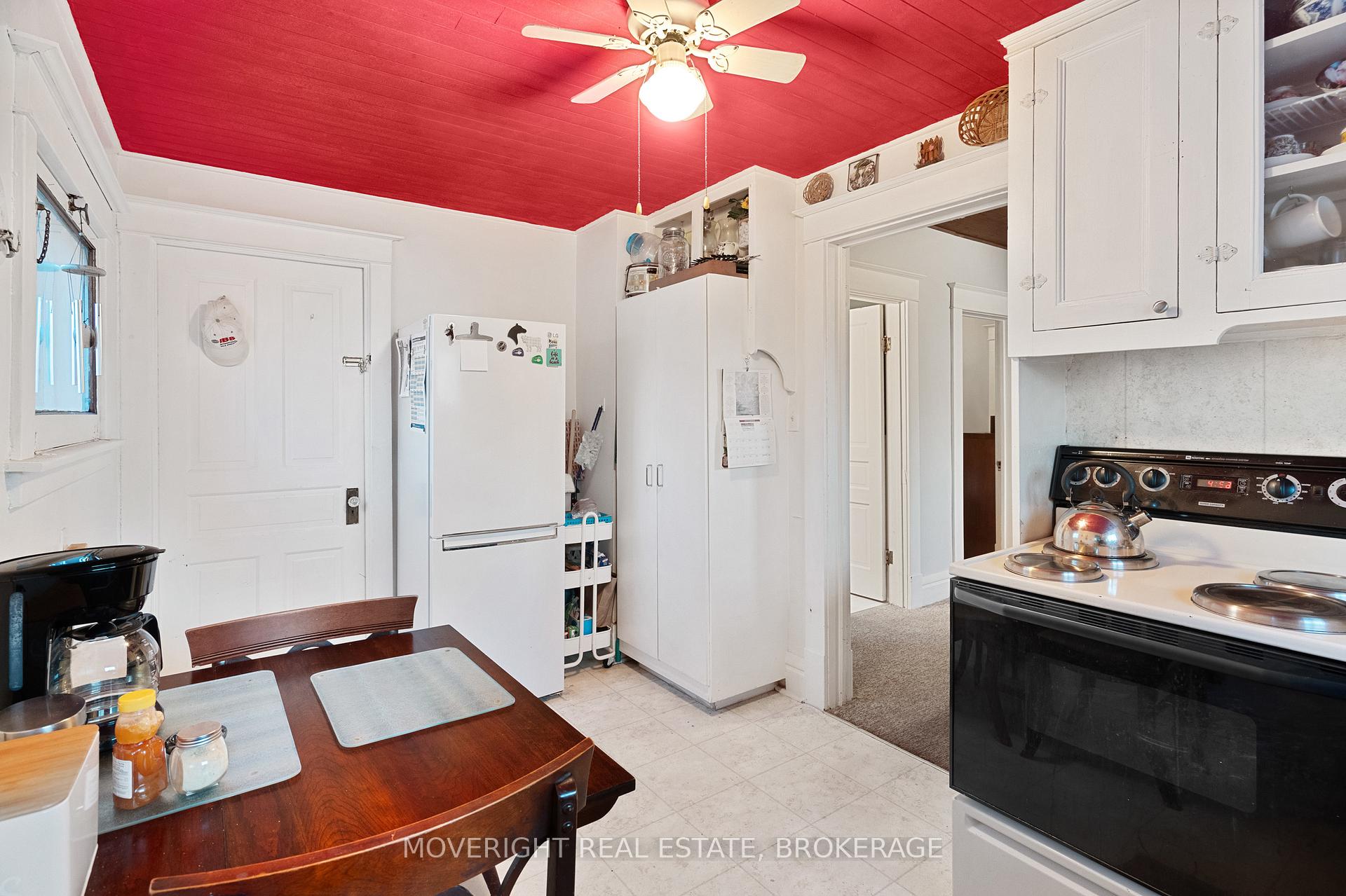 Photo 20 of 107 Carlton Street, St. Catharines, Haig — HOMEH