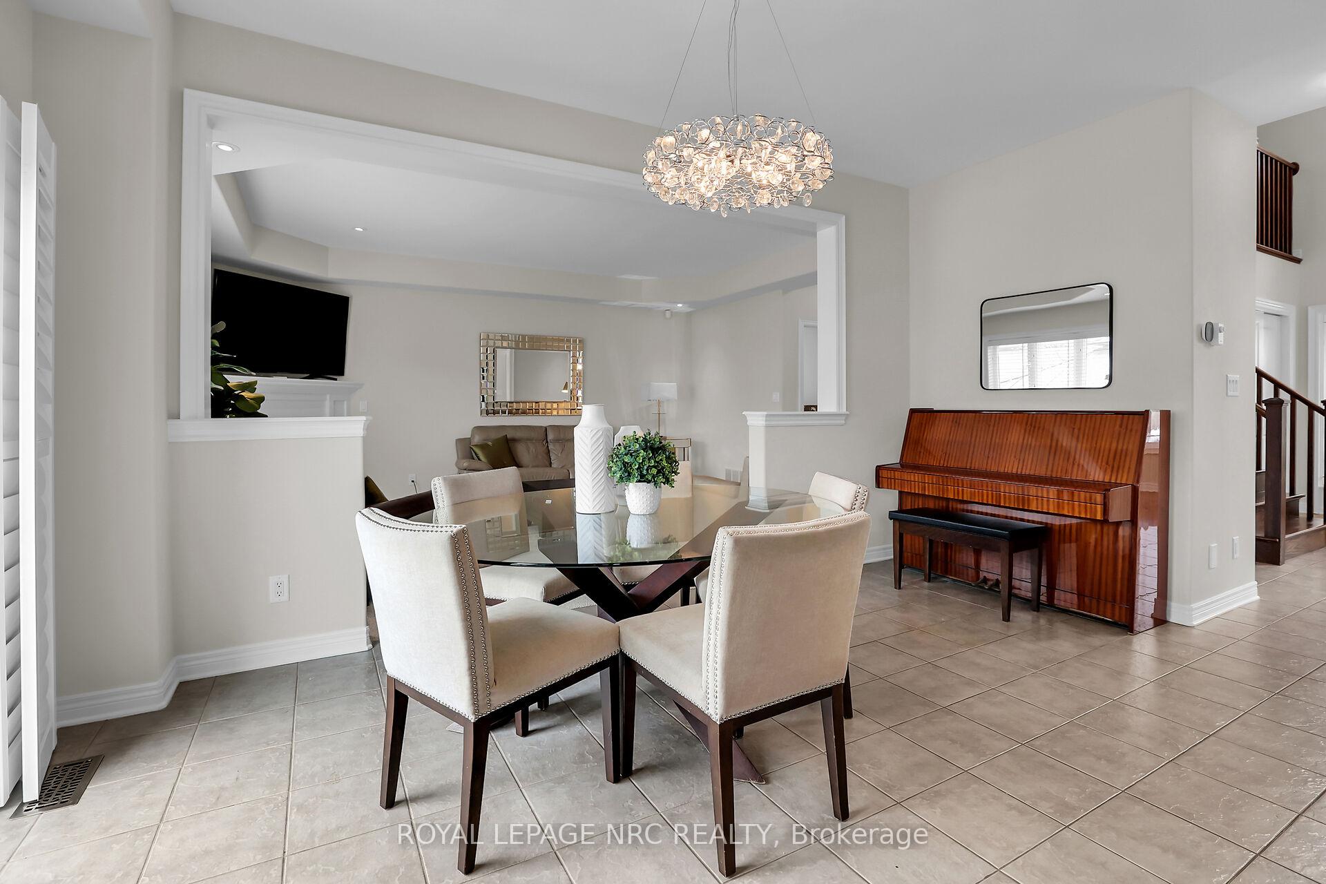 Photo 9 of 34 Agincourt Crescent, St. Catharines, Rykert/Vansickle — HOMEH