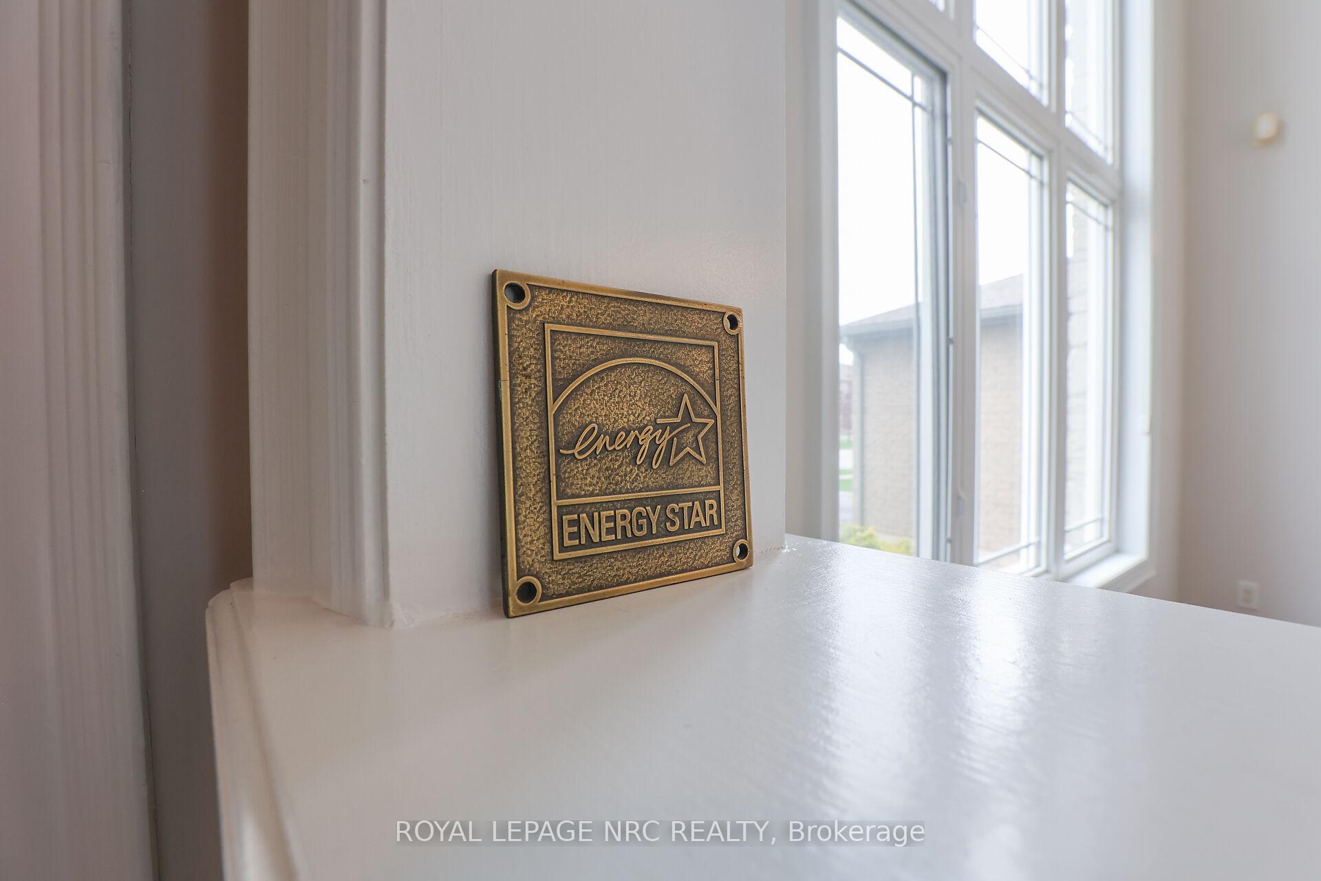 Photo 35 of 34 Agincourt Crescent, St. Catharines, Rykert/Vansickle — HOMEH