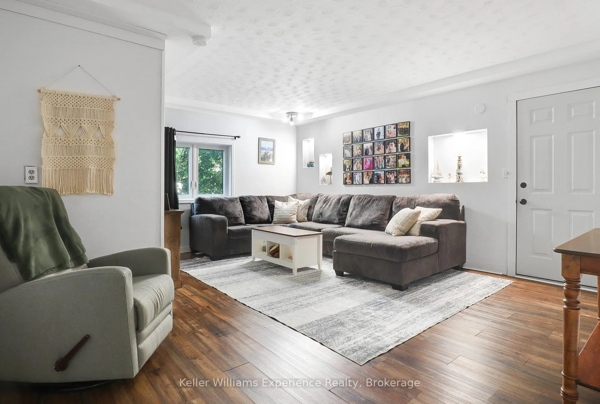 Photo 17 of 31 Yonge Street S, Arran-Elderslie — HOMEH