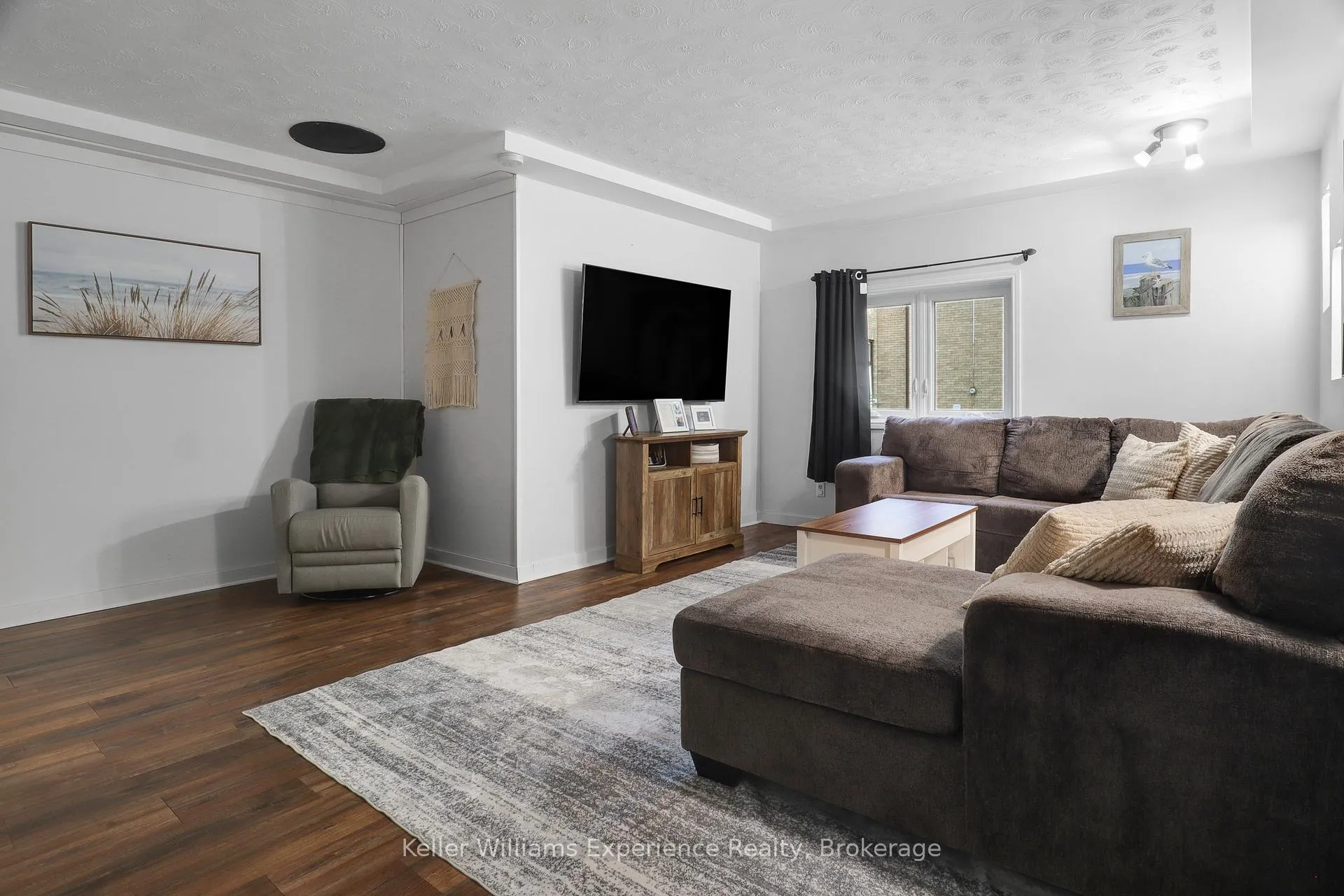 Photo 18 of 31 Yonge Street S, Arran-Elderslie — HOMEH