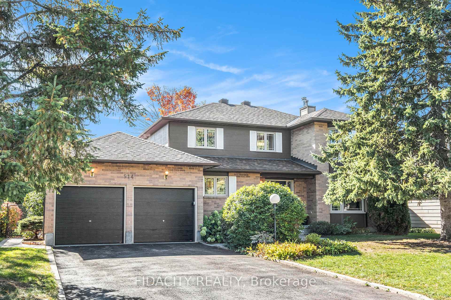 Photo 3 of 914 Long Meadow Way, Ottawa, Stittsville (Central) — HOMEH