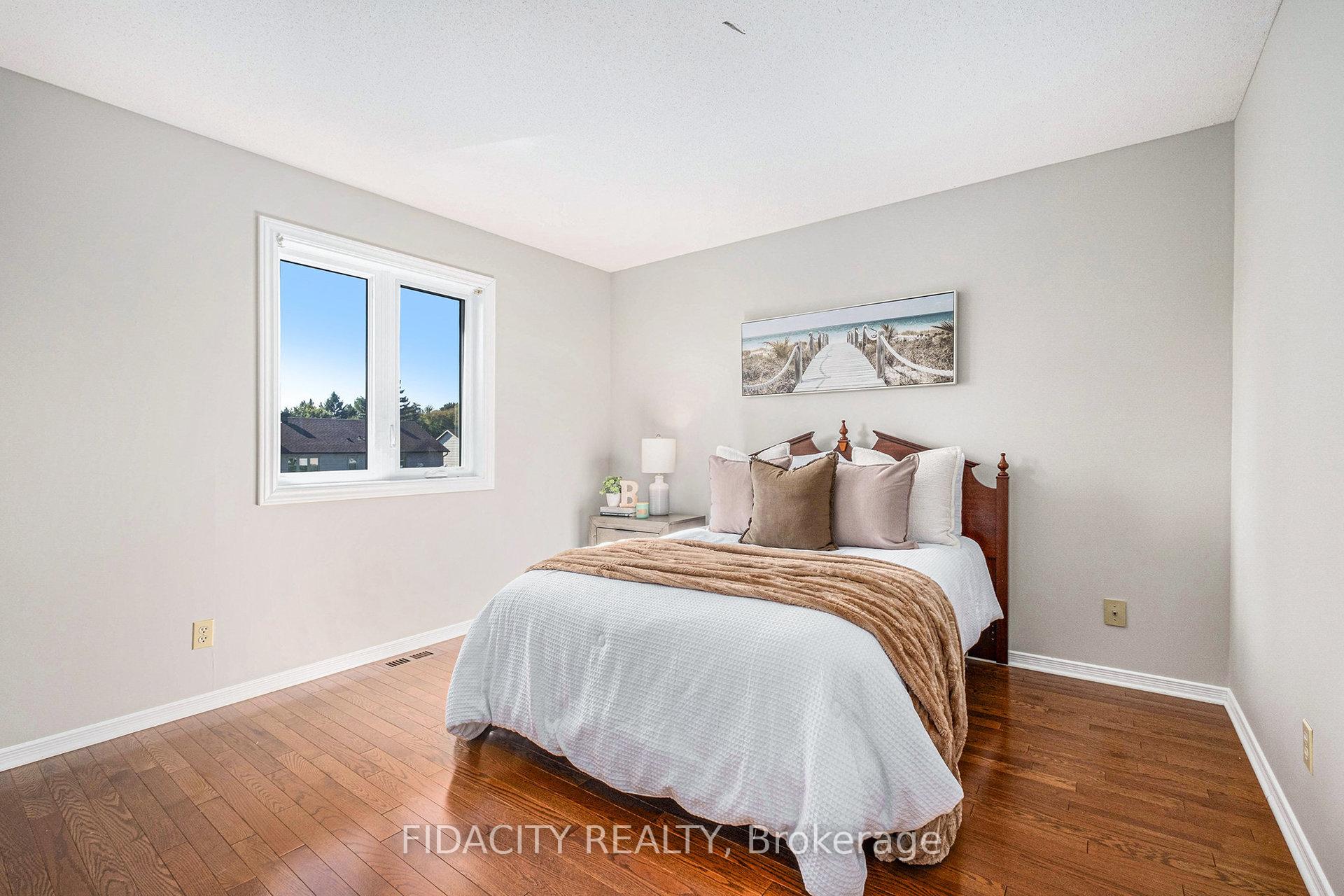 Photo 16 of 914 Long Meadow Way, Ottawa, Stittsville (Central) — HOMEH