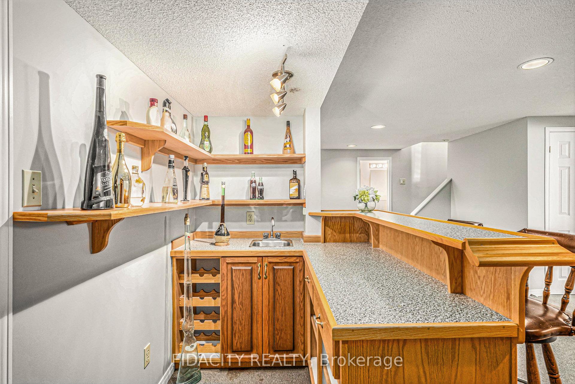 Photo 21 of 914 Long Meadow Way, Ottawa, Stittsville (Central) — HOMEH