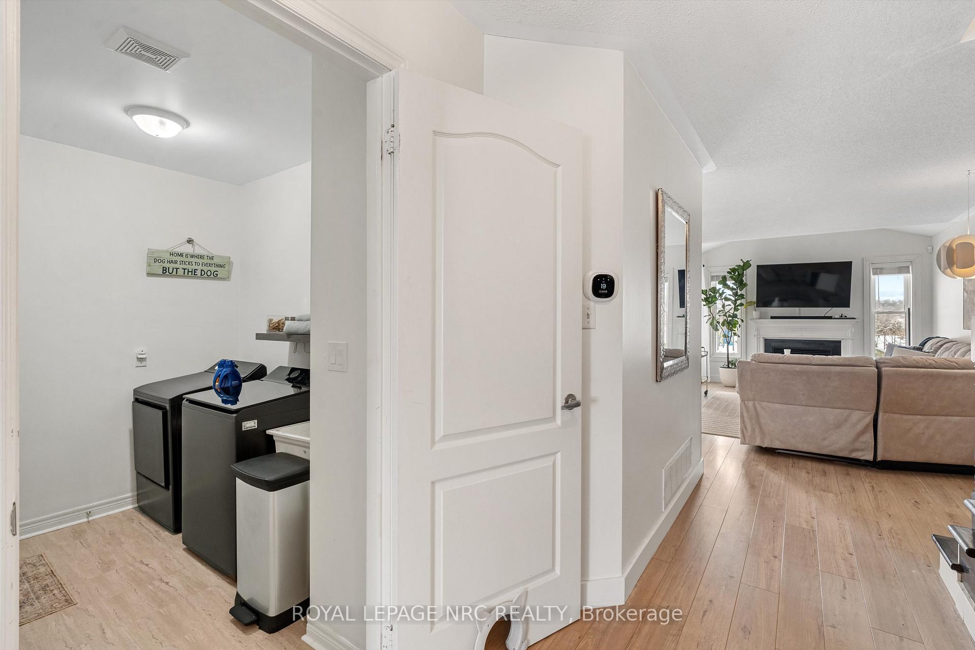 Photo 13 of 6 Mackenzie King Avenue, St. Catharines, Secord Woods — HOMEH