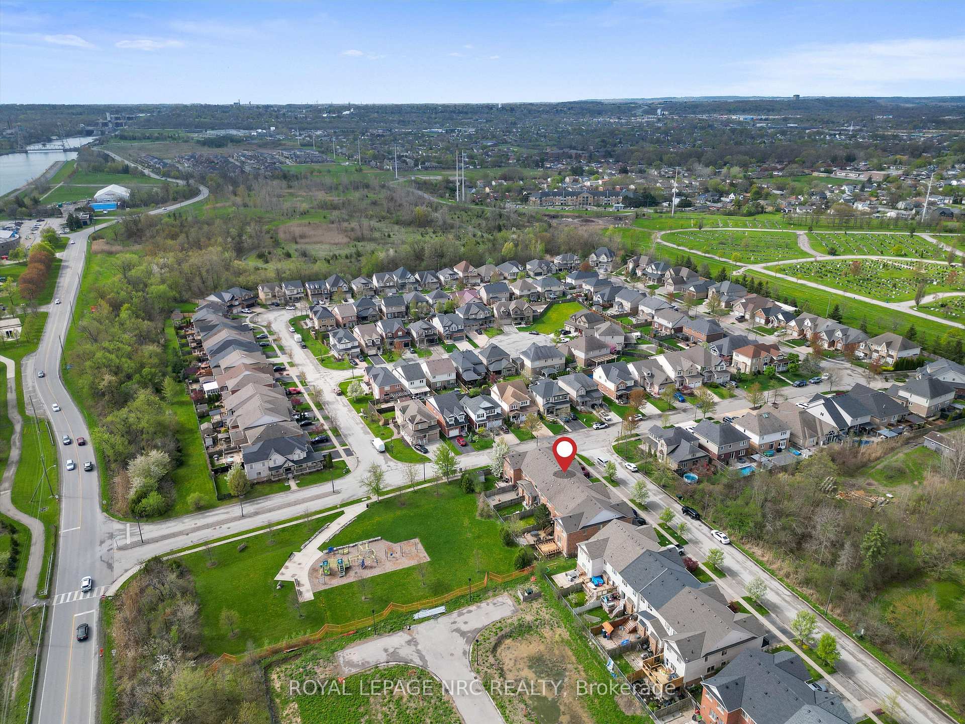Photo 34 of 6 Mackenzie King Avenue, St. Catharines, Secord Woods — HOMEH