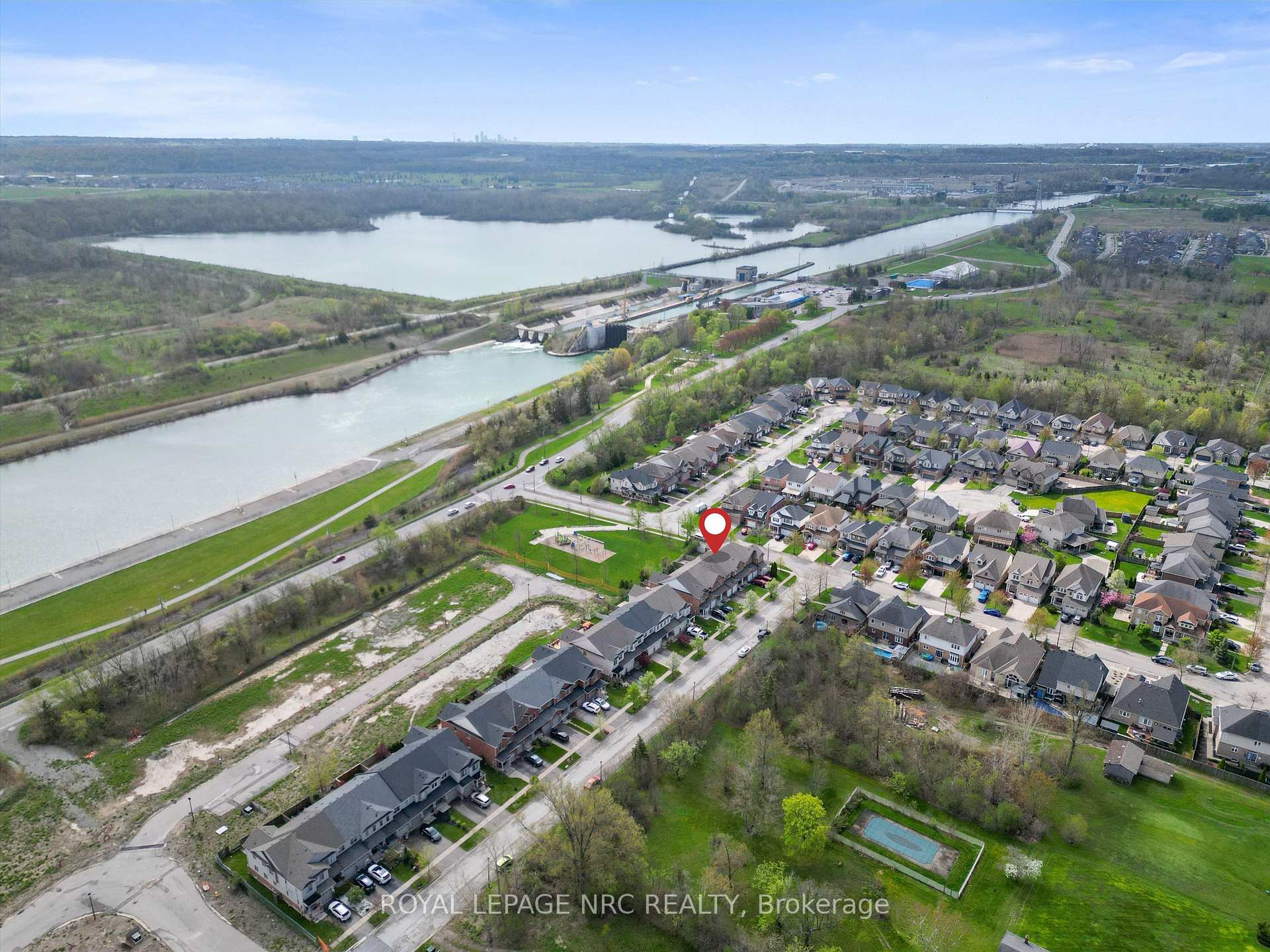 Photo 36 of 6 Mackenzie King Avenue, St. Catharines, Secord Woods — HOMEH