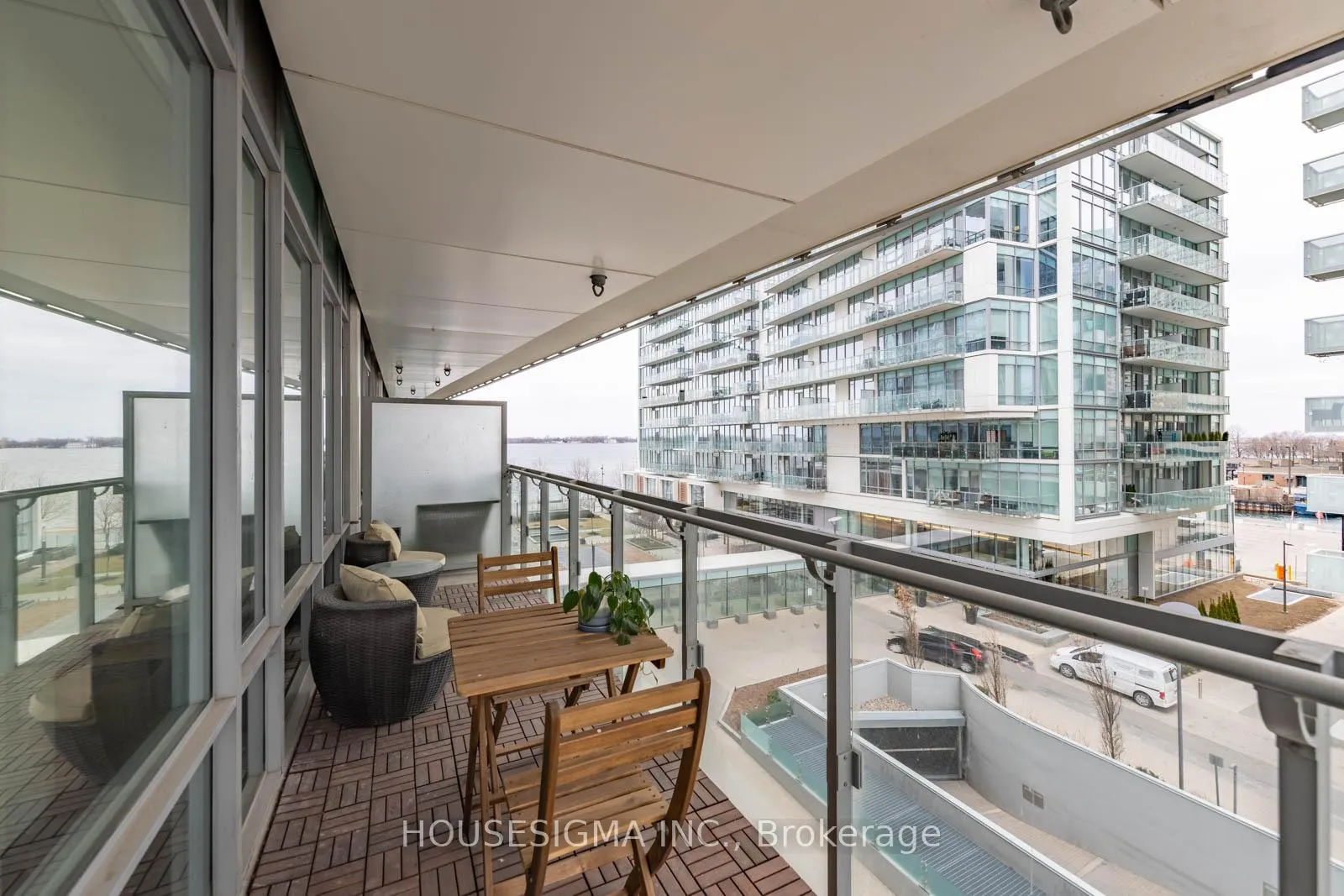Photo 15 of Unit 423, 29 Queens Quay E, Toronto, Waterfront Communities — HOMEH