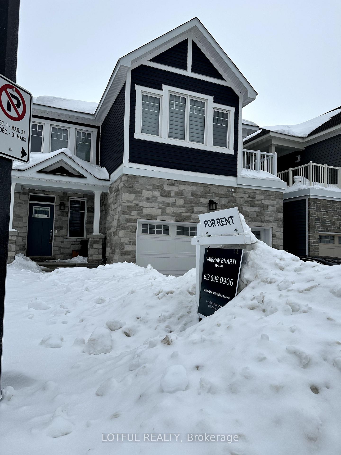 Photo 1 of 108 Hackamore Crescent, Ottawa, Goulbourn Twp From Franktown Rd/South To Rideau — HOMEH