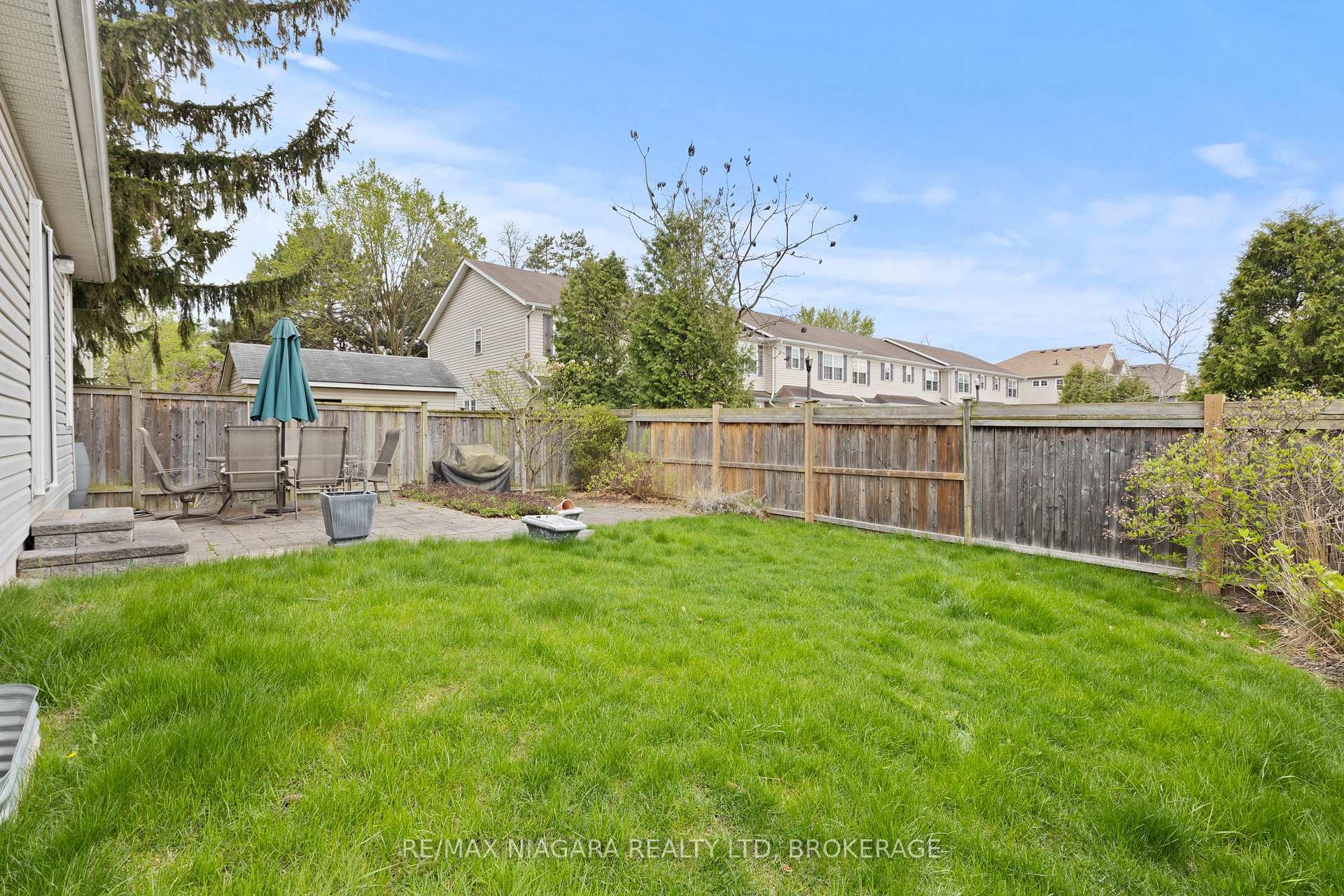 Photo 3 of 55 Haig Street, St. Catharines, Haig — HOMEH