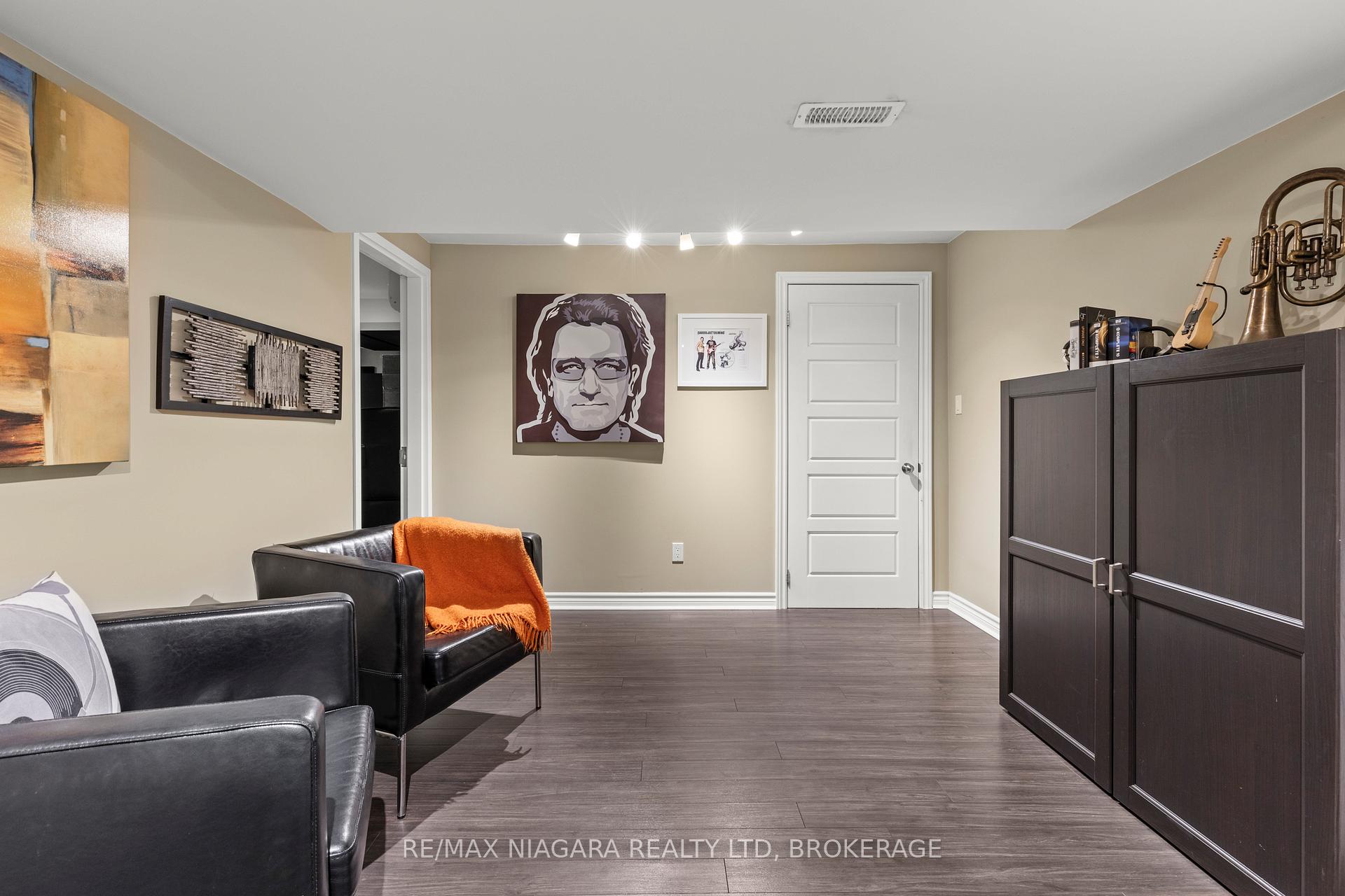 Photo 19 of 55 Haig Street, St. Catharines, Haig — HOMEH