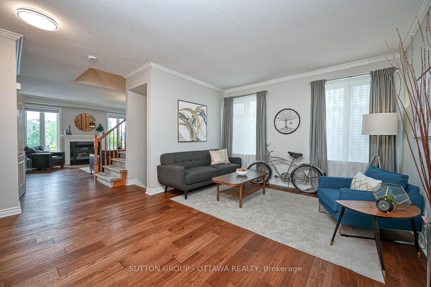 Photo 4 of 329 West Ridge Drive, Ottawa, Stittsville (South) — HOMEH